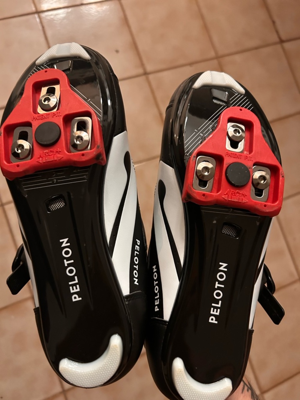 Peloton Cycling Shoes Size 6 - Picture 2 of 4